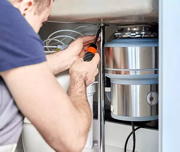 Expert Plumber for Garbage Disposal Replacement in Miami Lakes, FL
