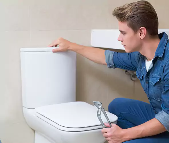 Expert Plumber for Toilet Replacement in Miami Lakes, FL: Schedule Affordable Toilet Replacement Services with Us